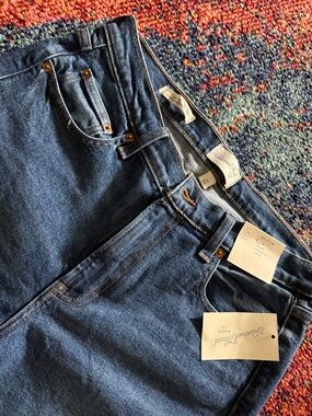 Universal Thread 90’s slim